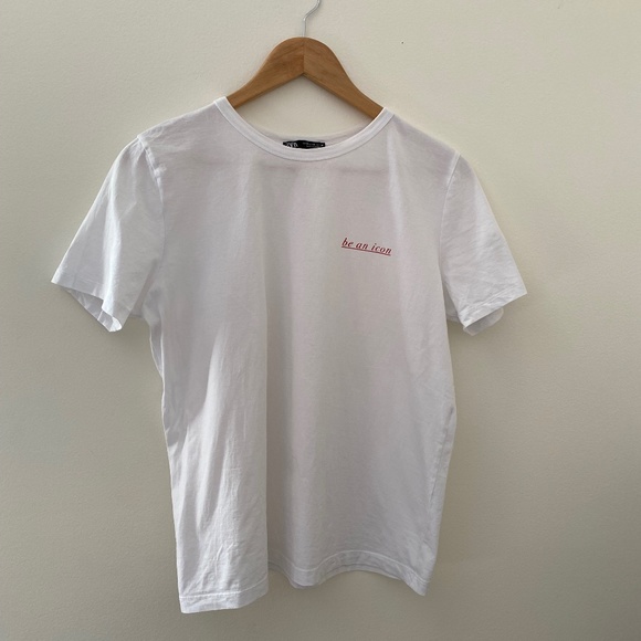 Zara T-shirt - Picture 1 of 3
